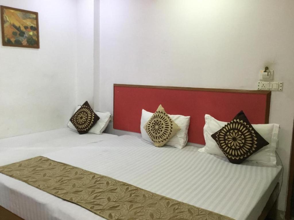Airport Sky Inn Homestay Jaipur Exteriör bild
